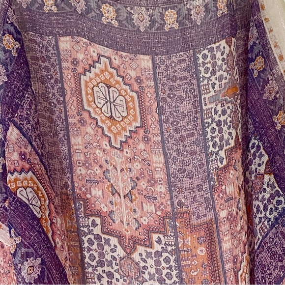 Lucky Brand Women’s Silk Scarf Tapestry Print - Picture 5 of 7